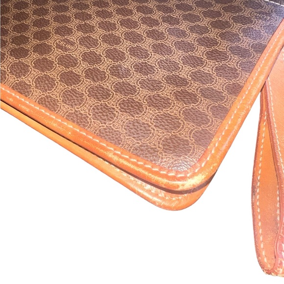 {Vintage Céline Triomphe Macadam Clutch Wristlet Bag Brown with Tan Leather Trim - Picture 7 of 13
